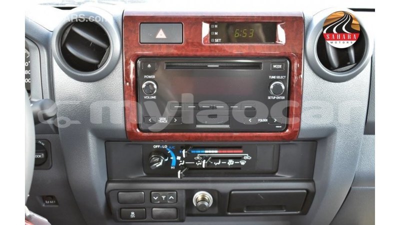 Big with watermark toyota land cruiser attapeu province import dubai 3378
