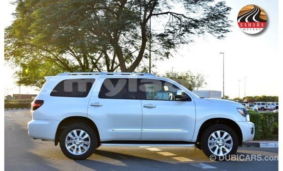 Acheter Import Voiture Toyota Sequoia Blanc à Import - Dubai, Attapeu Province Acheter Import Voiture Toyota Sequoia Blanc à Import - Dubai, Attapeu Province