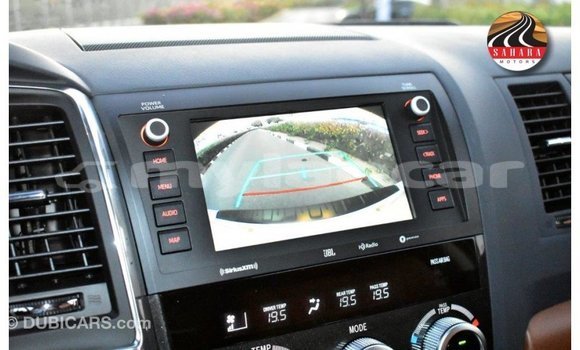 Acheter Import Voiture Toyota Sequoia Blanc à Import - Dubai, Attapeu Province Acheter Import Voiture Toyota Sequoia Blanc à Import - Dubai, Attapeu Province