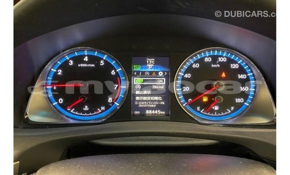 Acheter Import Voiture Toyota Harrier Blanc à Import - Dubai, Attapeu Province Acheter Import Voiture Toyota Harrier Blanc à Import - Dubai, Attapeu Province