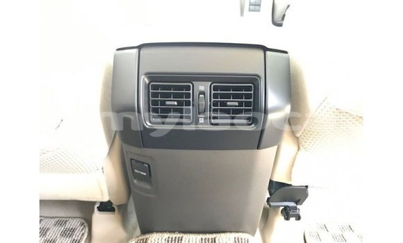 Buy Import Toyota Prado White Car in Import - Dubai in Attapeu Province Buy Import Toyota Prado White Car in Import - Dubai in Attapeu Province