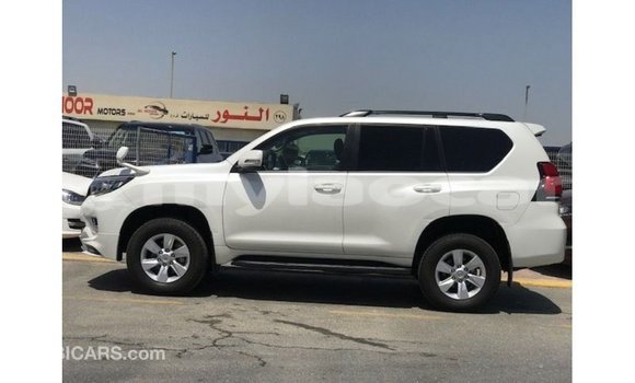 Buy Import Toyota Prado White Car in Import - Dubai in Attapeu Province Buy Import Toyota Prado White Car in Import - Dubai in Attapeu Province