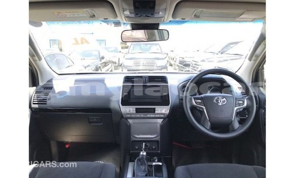 Buy Import Toyota Prado White Car in Import - Dubai in Attapeu Province Buy Import Toyota Prado White Car in Import - Dubai in Attapeu Province