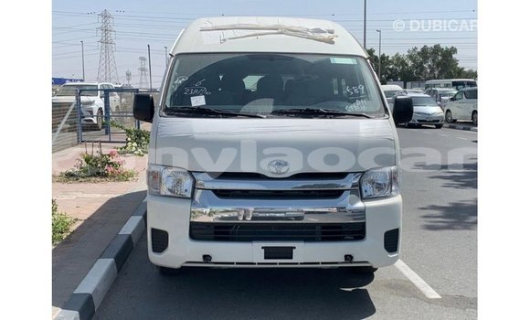 Buy Import Toyota Hiace White Car in Import - Dubai in Attapeu Province Buy Import Toyota Hiace White Car in Import - Dubai in Attapeu Province