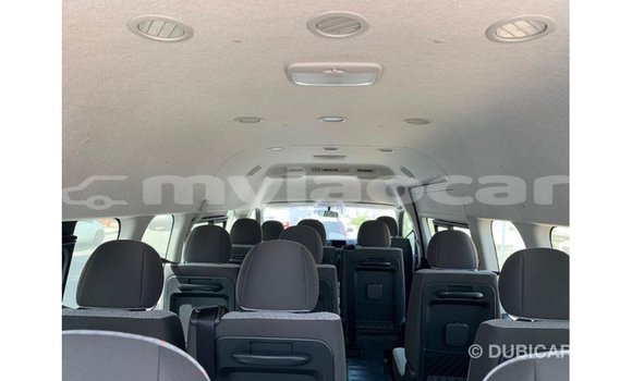 Buy Import Toyota Hiace White Car in Import - Dubai in Attapeu Province Buy Import Toyota Hiace White Car in Import - Dubai in Attapeu Province