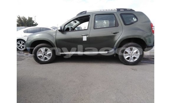 Buy Import Renault Duster Green Car in Import - Dubai in Attapeu Province Buy Import Renault Duster Green Car in Import - Dubai in Attapeu Province
