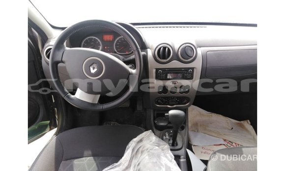 Buy Import Renault Duster Green Car in Import - Dubai in Attapeu Province Buy Import Renault Duster Green Car in Import - Dubai in Attapeu Province