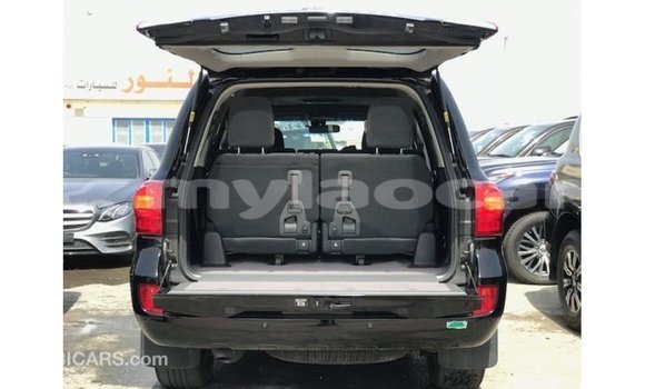 Buy Import Toyota Land Cruiser Black Car in Import - Dubai in Attapeu Province Buy Import Toyota Land Cruiser Black Car in Import - Dubai in Attapeu Province