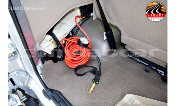 Acheter Import Voiture Toyota Land Cruiser Autre à Import - Dubai, Attapeu Province Acheter Import Voiture Toyota Land Cruiser Autre à Import - Dubai, Attapeu Province