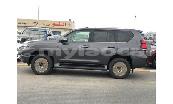 Acheter Import Voiture Toyota Prado Autre à Import - Dubai, Attapeu Province Acheter Import Voiture Toyota Prado Autre à Import - Dubai, Attapeu Province