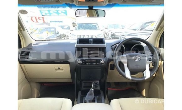 Buy Import Toyota Prado White Car in Import - Dubai in Attapeu Province Buy Import Toyota Prado White Car in Import - Dubai in Attapeu Province