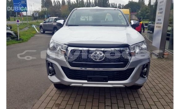 Buy Import Toyota Hilux Brown Car in Import - Dubai in Attapeu Province Buy Import Toyota Hilux Brown Car in Import - Dubai in Attapeu Province