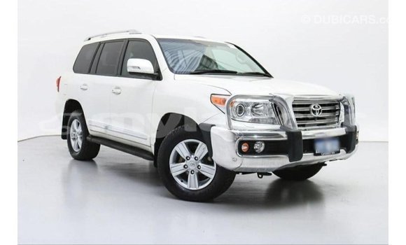 Buy Import Toyota Land Cruiser White Car in Import - Dubai in Attapeu Province Buy Import Toyota Land Cruiser White Car in Import - Dubai in Attapeu Province