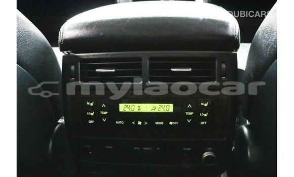 Buy Import Toyota Land Cruiser White Car in Import - Dubai in Attapeu Province Buy Import Toyota Land Cruiser White Car in Import - Dubai in Attapeu Province