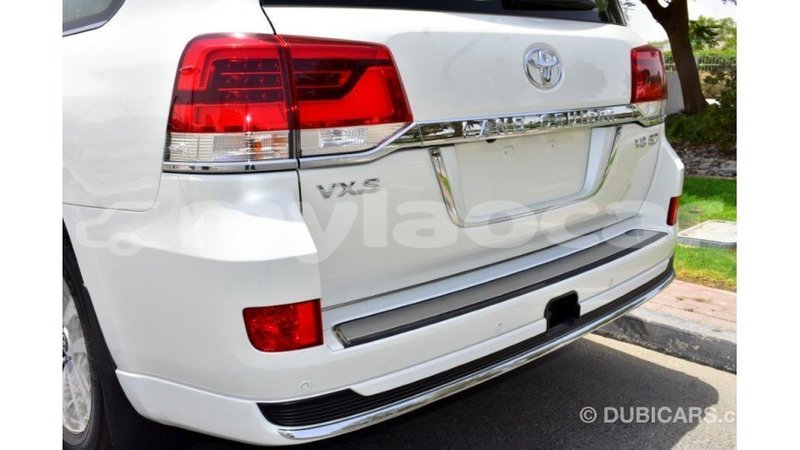 Big with watermark toyota land cruiser attapeu province import dubai 3417
