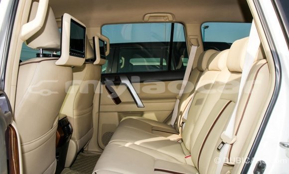 Buy Import Toyota Prado White Car in Import - Dubai in Attapeu Province Buy Import Toyota Prado White Car in Import - Dubai in Attapeu Province