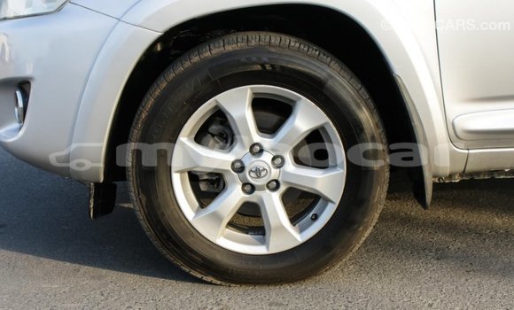 Acheter Import Voiture Toyota RAV4 Autre à Import - Dubai, Attapeu Province Acheter Import Voiture Toyota RAV4 Autre à Import - Dubai, Attapeu Province