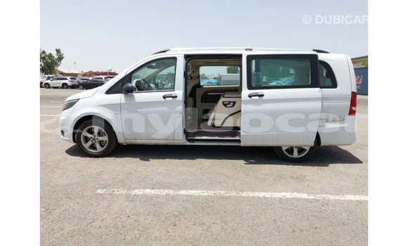 Buy Import Mercedes-Benz Vito White Car in Import - Dubai in Attapeu Province Buy Import Mercedes-Benz Vito White Car in Import - Dubai in Attapeu Province