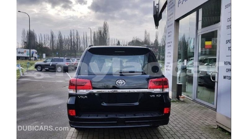 Big with watermark toyota land cruiser attapeu province import dubai 3443