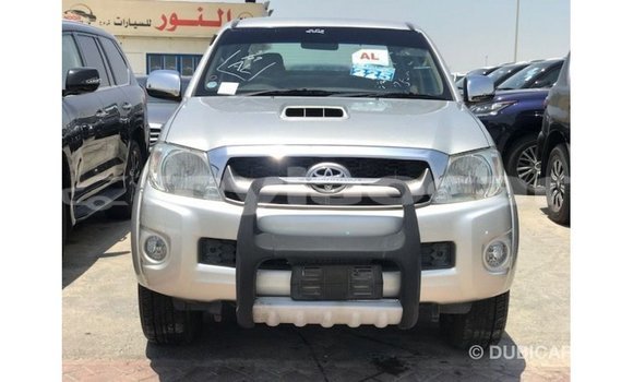 Acheter Import Voiture Toyota Hilux Autre à Import - Dubai, Attapeu Province Acheter Import Voiture Toyota Hilux Autre à Import - Dubai, Attapeu Province
