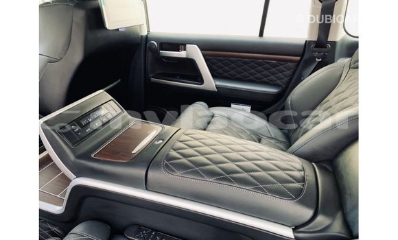 Buy Import Toyota Land Cruiser Black Car in Import - Dubai in Attapeu Province Buy Import Toyota Land Cruiser Black Car in Import - Dubai in Attapeu Province
