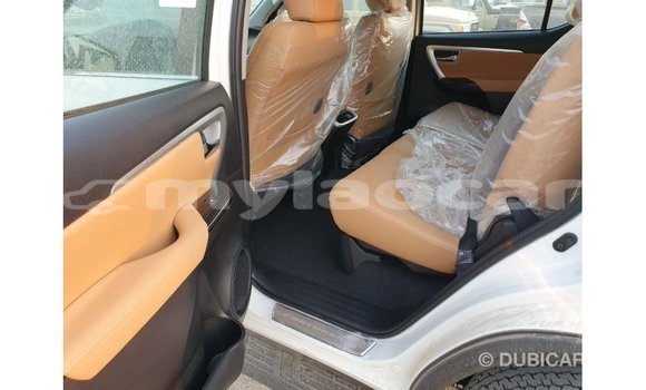 Buy Import Toyota Fortuner White Car in Import - Dubai in Attapeu Province Buy Import Toyota Fortuner White Car in Import - Dubai in Attapeu Province
