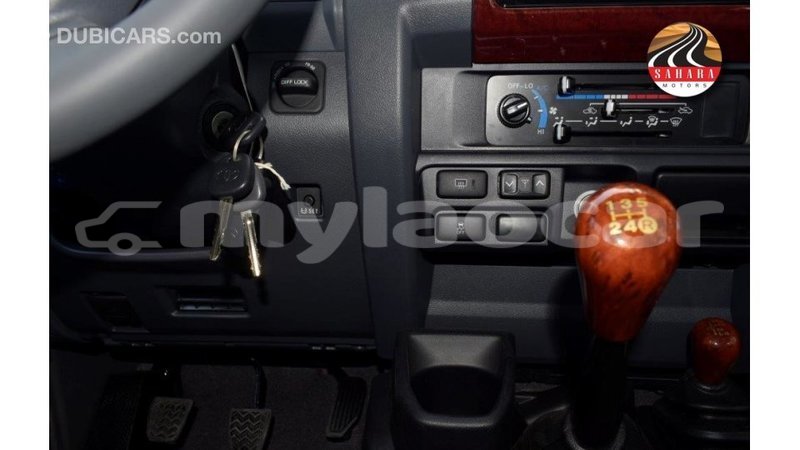 Big with watermark toyota land cruiser attapeu province import dubai 3468