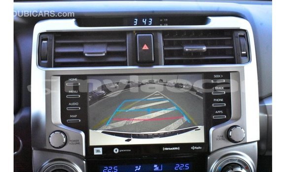 Acheter Import Voiture Toyota 4Runner Blanc à Import - Dubai, Attapeu Province Acheter Import Voiture Toyota 4Runner Blanc à Import - Dubai, Attapeu Province