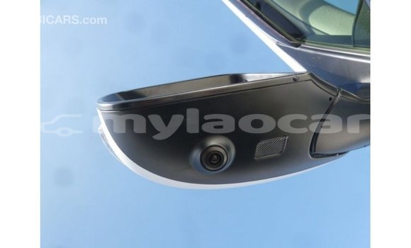 ຊື້ ການ ນຳ ເຂົ້າ Toyota Land Cruiser White ລົດ ໃນ Import - Dubai ໃນ Attapeu Province ຊື້ ການ ນຳ ເຂົ້າ Toyota Land Cruiser White ລົດ ໃນ Import - Dubai ໃນ Attapeu Province