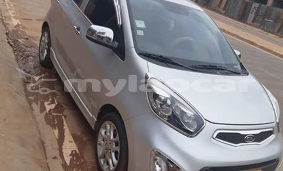 Buy Used Kia Picanto Silver Car in Vientiane in Vientiane Province Buy Used Kia Picanto Silver Car in Vientiane in Vientiane Province