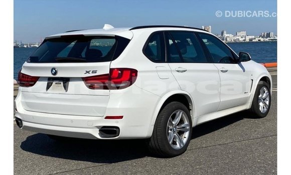 Acheter Import Voiture BMW X5 Blanc à Import - Dubai, Attapeu Province Acheter Import Voiture BMW X5 Blanc à Import - Dubai, Attapeu Province