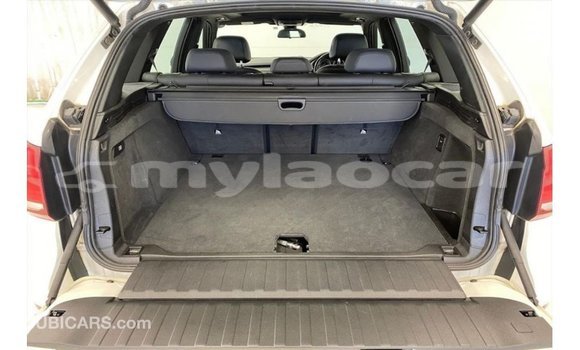 Acheter Import Voiture BMW X5 Blanc à Import - Dubai, Attapeu Province Acheter Import Voiture BMW X5 Blanc à Import - Dubai, Attapeu Province