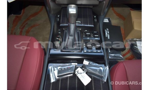 Acheter Import Voiture Lexus GX Blanc à Import - Dubai, Attapeu Province Acheter Import Voiture Lexus GX Blanc à Import - Dubai, Attapeu Province