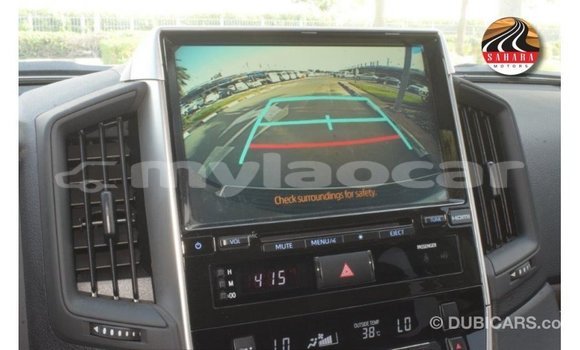 Acheter Import Voiture Toyota Land Cruiser Autre à Import - Dubai, Attapeu Province Acheter Import Voiture Toyota Land Cruiser Autre à Import - Dubai, Attapeu Province