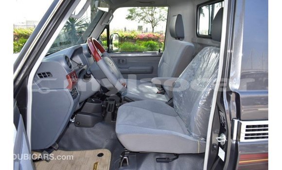 Acheter Import Voiture Toyota Land Cruiser Autre à Import - Dubai, Attapeu Province Acheter Import Voiture Toyota Land Cruiser Autre à Import - Dubai, Attapeu Province