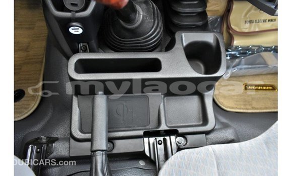 Acheter Import Voiture Toyota Land Cruiser Autre à Import - Dubai, Attapeu Province Acheter Import Voiture Toyota Land Cruiser Autre à Import - Dubai, Attapeu Province