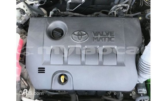 ຊື້ ການ ນຳ ເຂົ້າ Toyota Harrier White ລົດ ໃນ Import - Dubai ໃນ Attapeu Province ຊື້ ການ ນຳ ເຂົ້າ Toyota Harrier White ລົດ ໃນ Import - Dubai ໃນ Attapeu Province