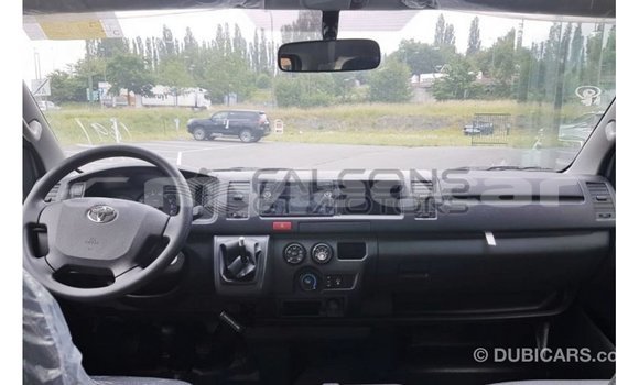 Buy Import Toyota Hiace White Car in Import - Dubai in Attapeu Province Buy Import Toyota Hiace White Car in Import - Dubai in Attapeu Province