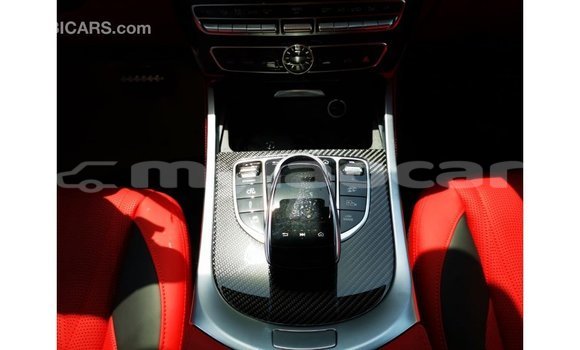 Buy Import Mercedes-Benz 190 (W201) White Car in Import - Dubai in Attapeu Province Buy Import Mercedes-Benz 190 (W201) White Car in Import - Dubai in Attapeu Province