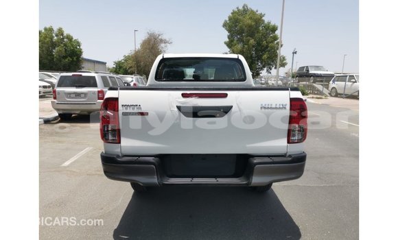 Buy Import Toyota Hilux White Car in Import - Dubai in Attapeu Province Buy Import Toyota Hilux White Car in Import - Dubai in Attapeu Province