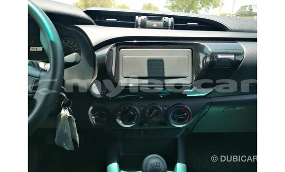 Buy Import Toyota Hilux White Car in Import - Dubai in Attapeu Province Buy Import Toyota Hilux White Car in Import - Dubai in Attapeu Province