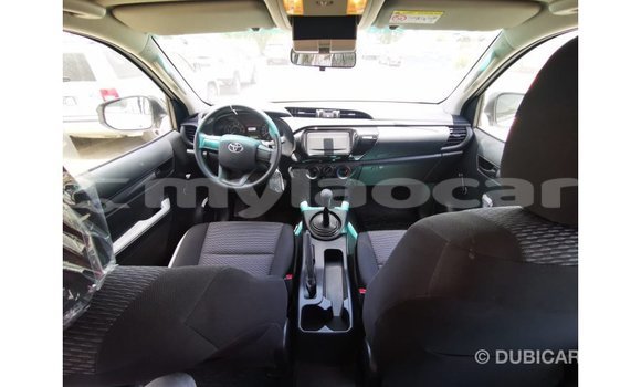 Buy Import Toyota Hilux White Car in Import - Dubai in Attapeu Province Buy Import Toyota Hilux White Car in Import - Dubai in Attapeu Province