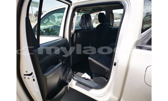 Buy Import Toyota Hilux White Car in Import - Dubai in Attapeu Province Buy Import Toyota Hilux White Car in Import - Dubai in Attapeu Province