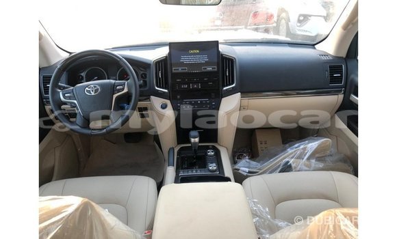 Buy Import Toyota Land Cruiser Black Car in Import - Dubai in Attapeu Province Buy Import Toyota Land Cruiser Black Car in Import - Dubai in Attapeu Province