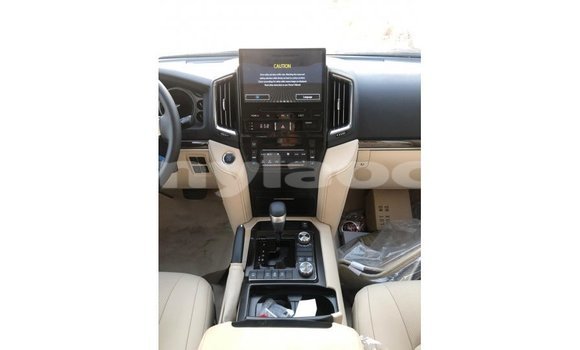 Buy Import Toyota Land Cruiser Black Car in Import - Dubai in Attapeu Province Buy Import Toyota Land Cruiser Black Car in Import - Dubai in Attapeu Province