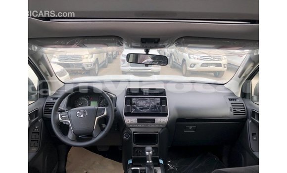 Buy Import Toyota Prado Blue Car in Import - Dubai in Attapeu Province Buy Import Toyota Prado Blue Car in Import - Dubai in Attapeu Province