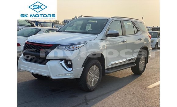 Buy Import Toyota Fortuner White Car in Import - Dubai in Attapeu Province Buy Import Toyota Fortuner White Car in Import - Dubai in Attapeu Province