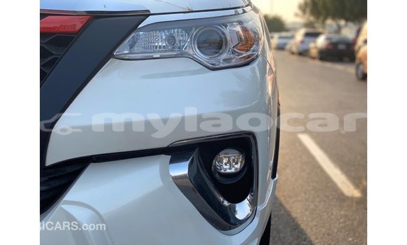 Buy Import Toyota Fortuner White Car in Import - Dubai in Attapeu Province Buy Import Toyota Fortuner White Car in Import - Dubai in Attapeu Province