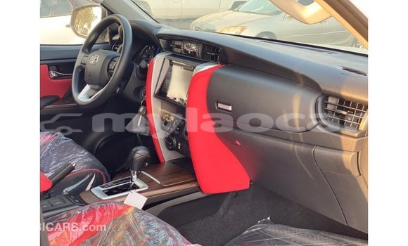 Buy Import Toyota Fortuner White Car in Import - Dubai in Attapeu Province Buy Import Toyota Fortuner White Car in Import - Dubai in Attapeu Province