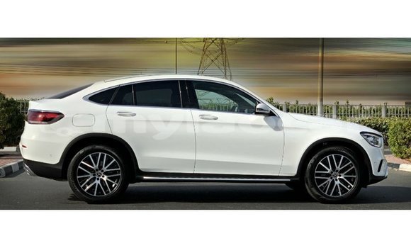 Buy Import Mercedes-Benz GLC White Car in Import - Dubai in Attapeu Province Buy Import Mercedes-Benz GLC White Car in Import - Dubai in Attapeu Province